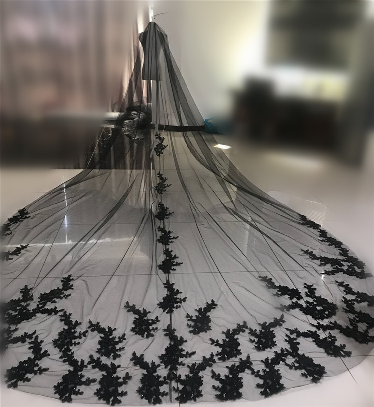 black lace wedding veil
